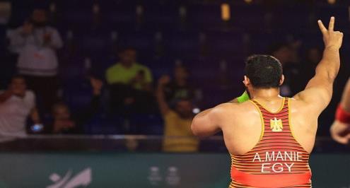 "من وضعية الثبات إلى التثبيت".. نجم مصر يشل بطل العالم التركي بحركة قاضية (فيديو)